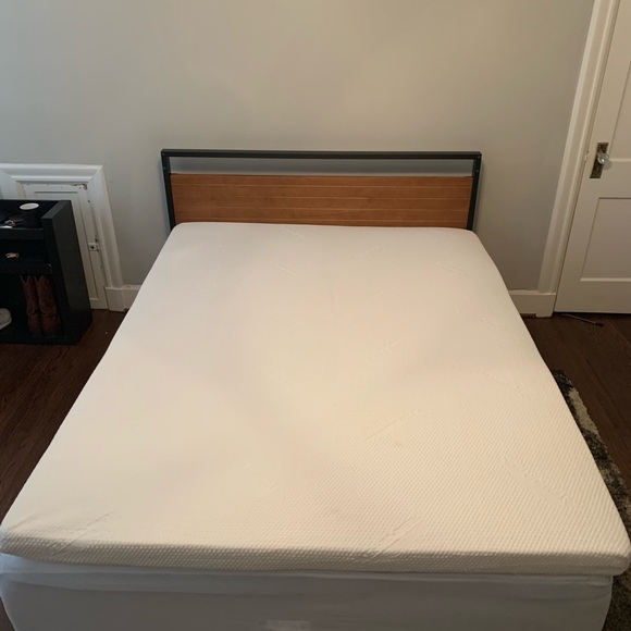 Tempur-Pedic Queen 4” Mattress Topper